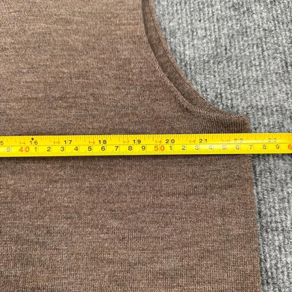 Banana Republic Cardigan Vest L Merino Wool Button Front Brown Modern Workwear
